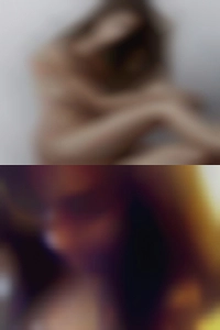 I am swingers bi-cur female.